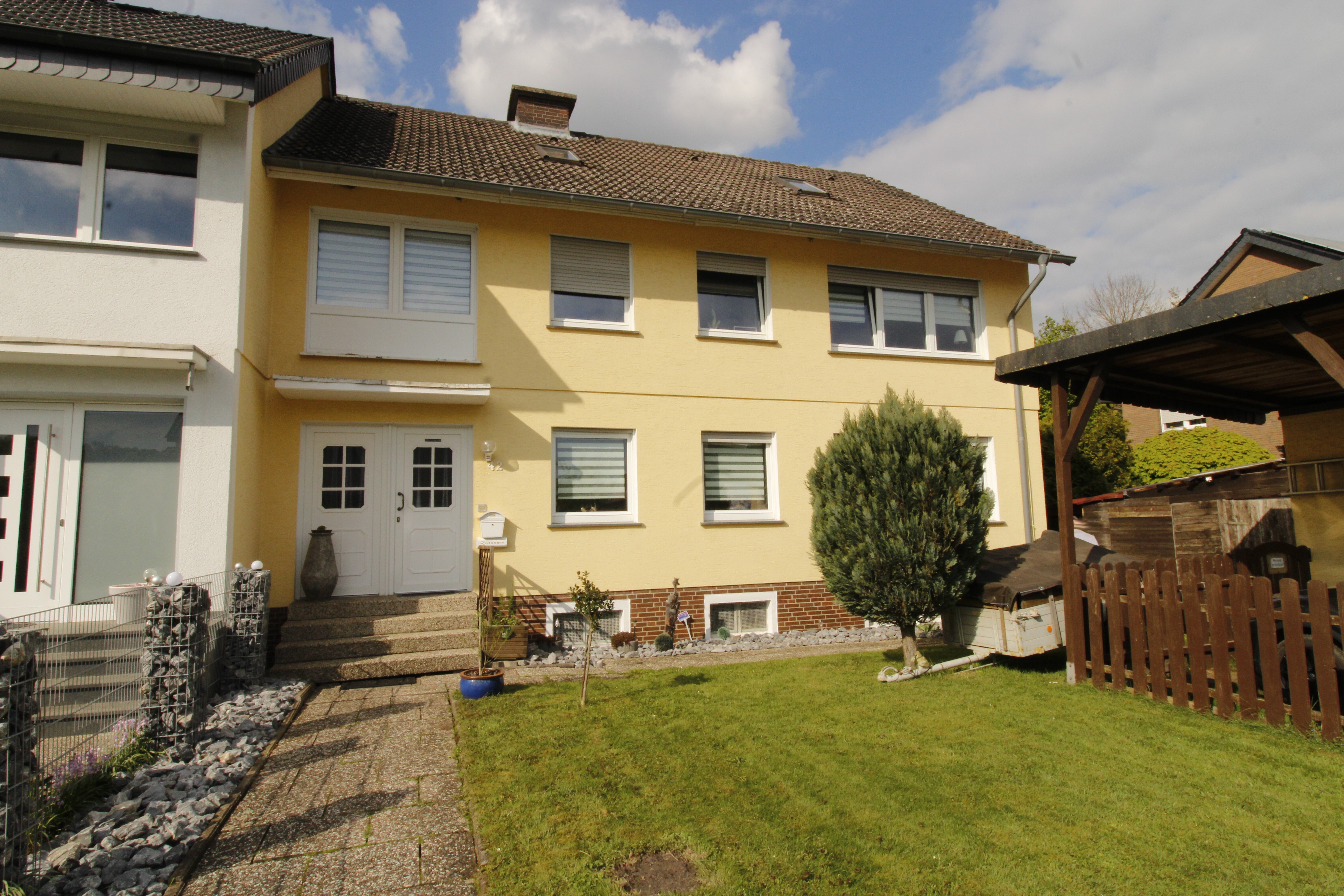 Mehrfamilienhaus zum Kauf 329.500 € 6 Zimmer 176 m²<br/>Wohnfläche 677 m²<br/>Grundstück Lippborg Lippetal 59510
