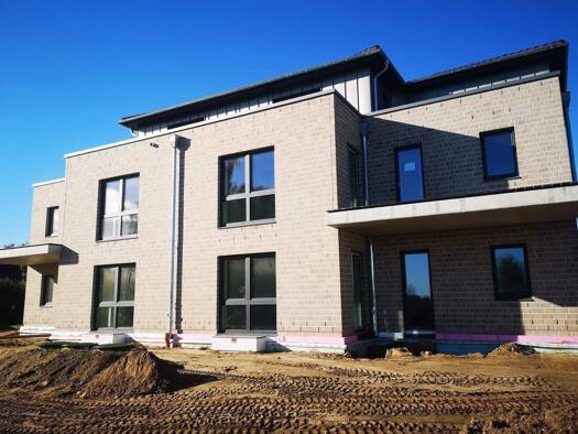 Wohnung zur Miete - Erstbezug 1.380 € 4 Zimmer 100 m² 1. Geschoss Mühlenberg 14 Tralau Travenbrück 23843