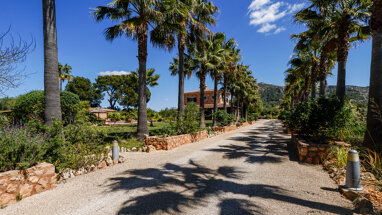 Villa zum Kauf 2.250.000 € 6 Zimmer 488 m² 18.235 m² Grundstück Llucmajor 07620