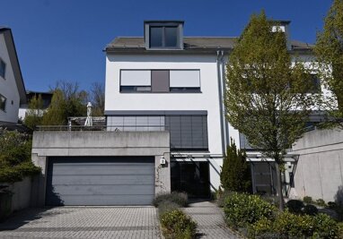 Haus zum Kauf Provisionsfrei 270.000 € 6 Zimmer 214 m² 295 m² Grundstück Altstadt Böblingen 71032