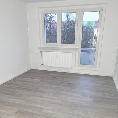 Wohnung zur Miete 370 € 3 Zimmer 60,9 m² 3. Geschoss Theodor-Weber-Straße 1 Silberhöhe Halle (Saale) 6132