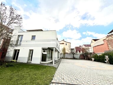 Einfamilienhaus zum Kauf 1.045.000 € 6 Zimmer 220 m² 1.089 m² Grundstück Johannesvorstadt Erfurt 99086