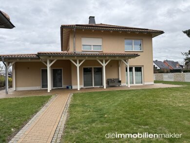 Villa zum Kauf 750.000 € 7 Zimmer 196 m² 947 m² Grundstück Lübben Lübben (Spreewald) 15907