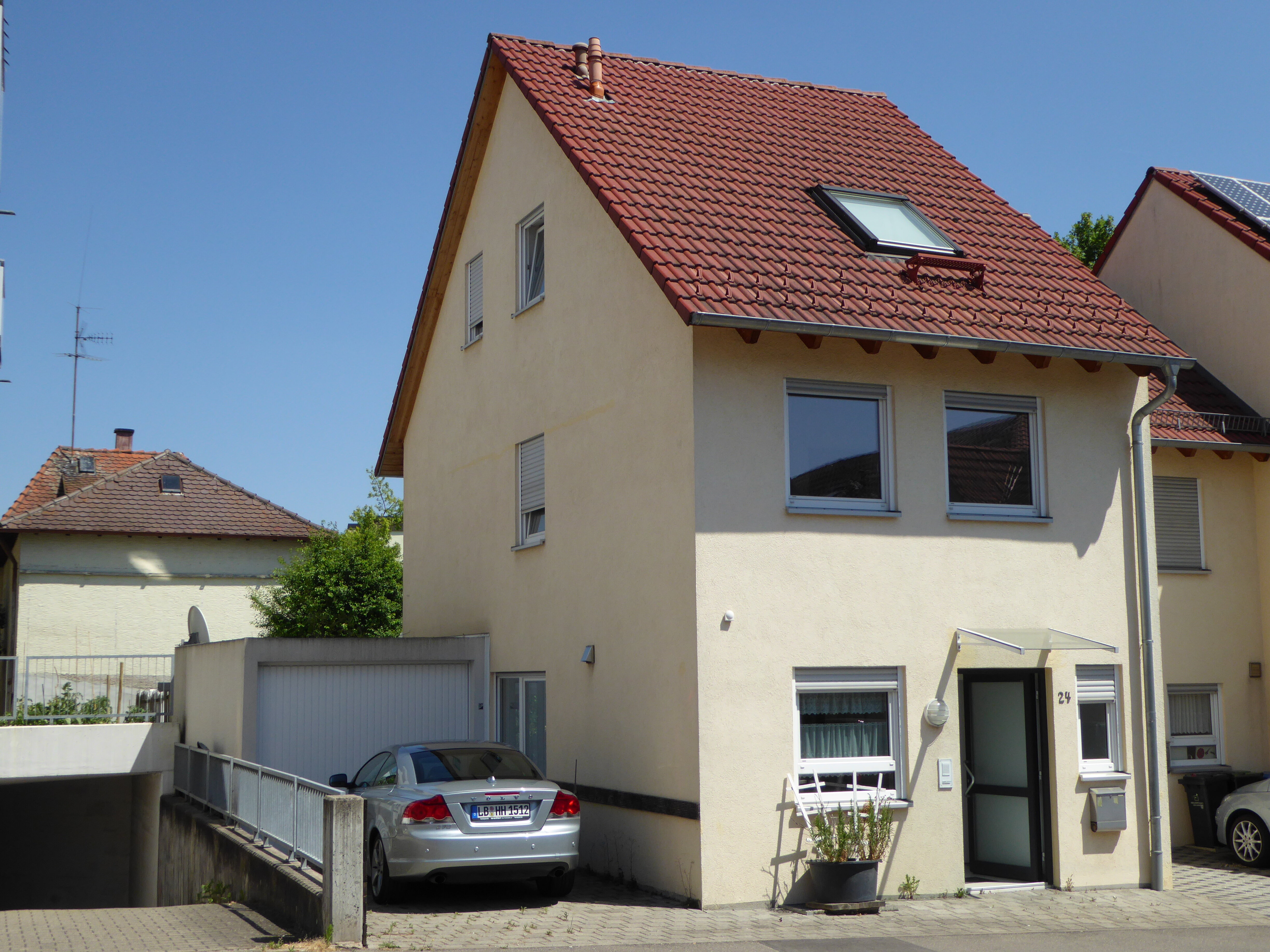 Reihenendhaus zum Kauf 545.000 € 5 Zimmer 125 m²<br/>Wohnfläche 170 m²<br/>Grundstück Eltingen Leonberg 71229