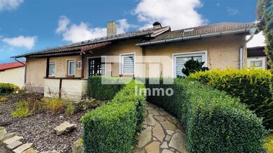 Mehrfamilienhaus zum Kauf 349.000 € 9 Zimmer 307,9 m² 1.569 m² Grundstück frei ab sofort Burghasungen Zierenberg 34289