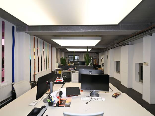 Büro zur Miete provisionsfrei 2.280 € 1 Zimmer 190 m² Bürofläche Ost Stuttgart 70190