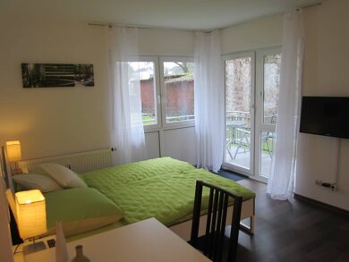 Wohnung zur Miete Wohnen auf Zeit 2.140 € 1 Zimmer 30 m² frei ab 11.03.2025 Großschneidersweg Neureut Karlsruhe 76149