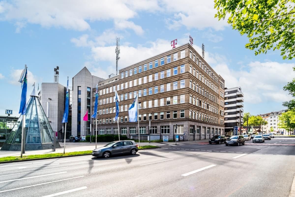 Bürofläche zur Miete Provisionsfrei 9 € 758 m²<br/>Bürofläche Ab 758 m²<br/>Teilbarkeit City - West Dortmund 44137