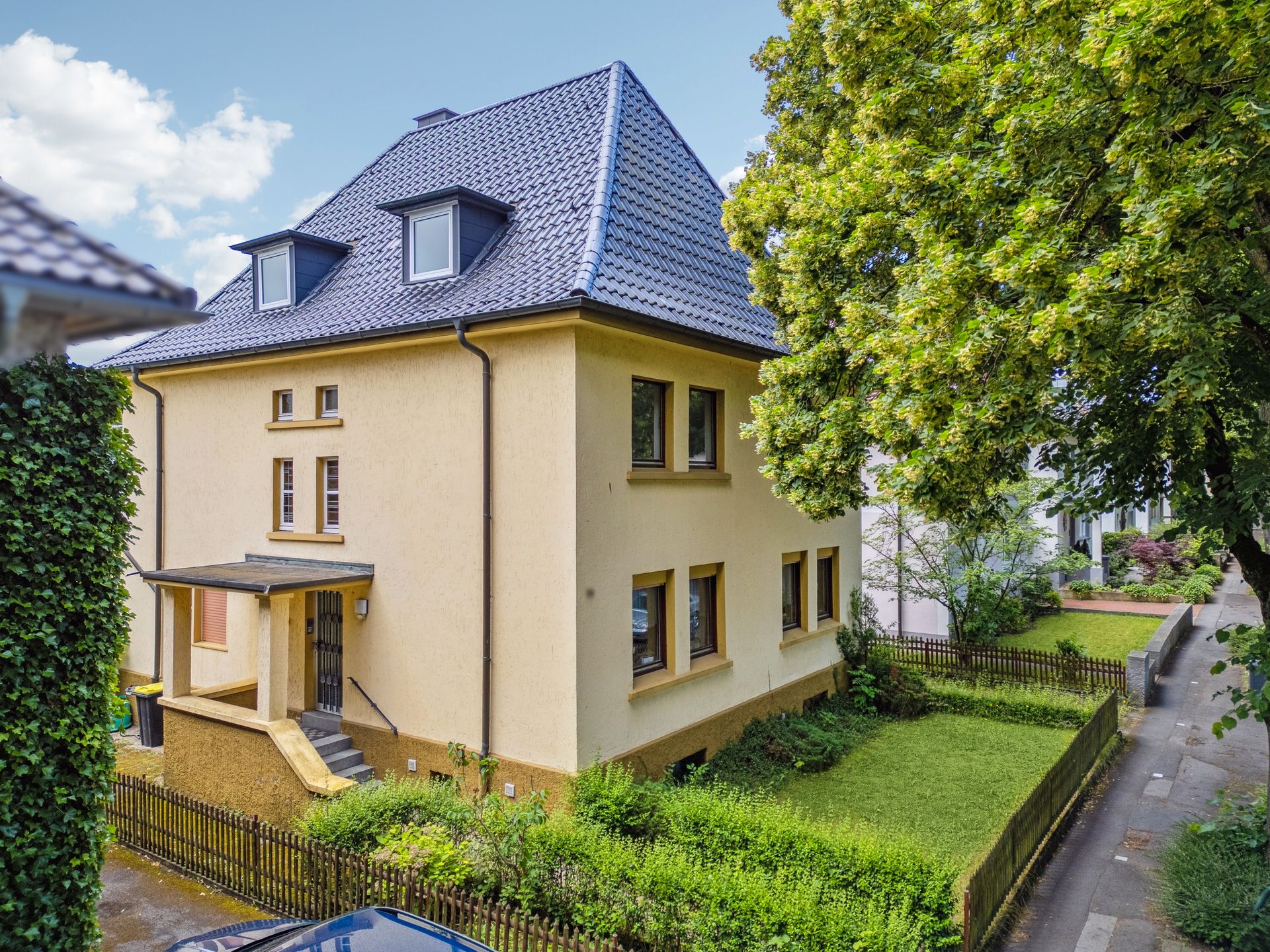 Mehrfamilienhaus zum Kauf 470.000 € 9 Zimmer 245 m²<br/>Wohnfläche 506 m²<br/>Grundstück Mitte Schwerte 58239