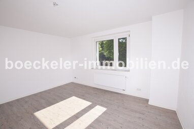 Wohnung zur Miete 320 € 2 Zimmer 57,7 m² 1. Geschoss Zeitz Zeitz 06712
