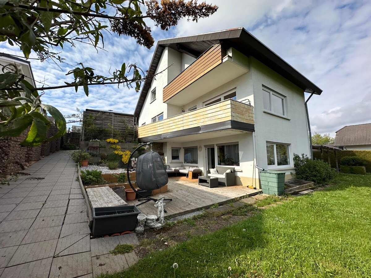 Mehrfamilienhaus zum Kauf 699.000 € 11 Zimmer 315 m²<br/>Wohnfläche 1.299 m²<br/>Grundstück Gosheim 78559