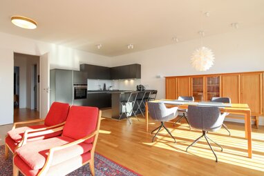 Wohnung zur Miete Wohnen auf Zeit 2.490 € 3 Zimmer 107 m² frei ab sofort Friedrichshain Berlin 10247