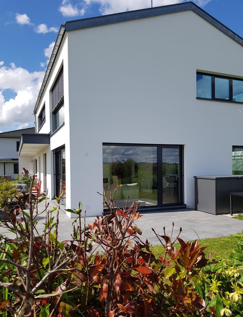 Einfamilienhaus zum Kauf 838.000 € 5 Zimmer 174 m²<br/>Wohnfläche 730 m²<br/>Grundstück ab sofort<br/>Verfügbarkeit Attenhausen Sontheim / Attenhausen 87776