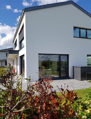 Einfamilienhaus zum Kauf 838.000 € 5 Zimmer 174 m² 730 m² Grundstück frei ab sofort Attenhausen Sontheim / Attenhausen 87776