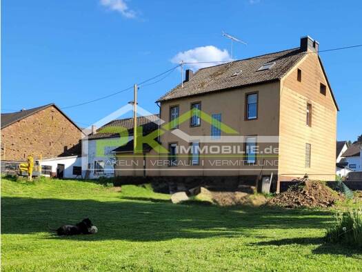 Reihenendhaus zum Kauf 143.500 € 11 Zimmer 250 m² 1.090 m² Grundstück frei ab sofort Niederbettingen Hillesheim 54576