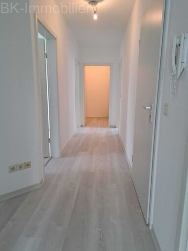 Wohnung zur Miete 690 € 3 Zimmer 93 m² 2. Geschoss Nordwestlich der Gaustr. Kaiserslautern 67657