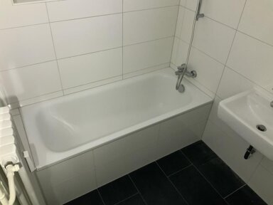 Wohnung zur Miete 439 € 2 Zimmer 63,6 m² 4. Geschoss frei ab 14.02.2025 Hombrucher Weg 51 Hombruch Iserlohn 58638