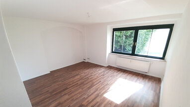 Wohnung zur Miete 265 € 2 Zimmer 53 m² Erdgeschoss Markt 15 Hainichen Hainichen 9661