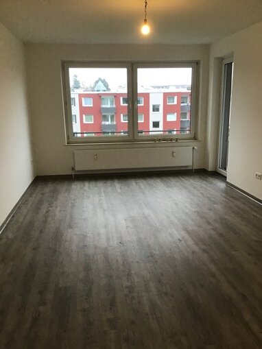 Wohnung zur Miete 950 € 3,5 Zimmer 91,7 m² Achternhof 20 Falkenfeld / Vorwerk / Teerhof Lübeck 23554