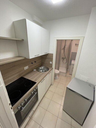 Wohnung zur Miete 450 € 1 Zimmer 32 m² 1. Geschoss frei ab 01.03.2025 Landgrabenstraße 23 Steinbühl Nürnberg 90443