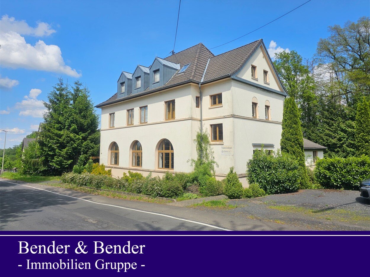Mehrfamilienhaus zum Kauf 469.000 € 18 Zimmer 486 m²<br/>Wohnfläche 2.191 m²<br/>Grundstück Steinebach/Sieg 57520