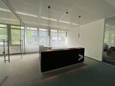 Bürofläche zur Miete provisionsfrei 12,50 € 1.980,9 m² Bürofläche teilbar ab 333,8 m² Ismaning Ismaning 85737