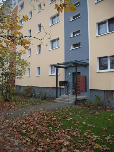Wohnung zur Miete 340 € 3 Zimmer 61,9 m² 5. Geschoss Theodor-Heuss-Straße 18 Dierkow-Neu Rostock 18146