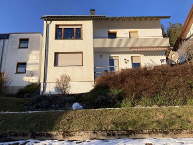 Einfamilienhaus zum Kauf provisionsfrei 390.000 € 8 Zimmer 175 m² 539 m² Grundstück frei ab 20.07.2025 Grubweg 40 Schonach 78136