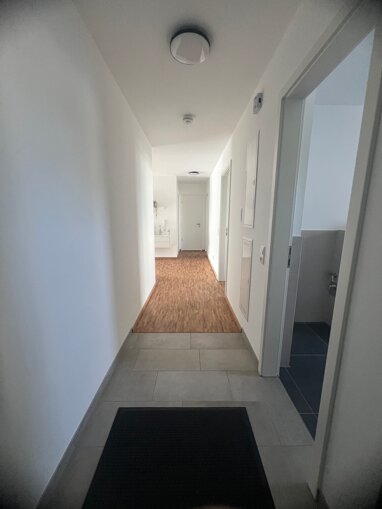 Wohnung zum Kauf Provisionsfrei 605.000 € 3 Zimmer 79,8 m² 1. Geschoss frei ab sofort Georg-Münch-Straße Pöring Zorneding 85604