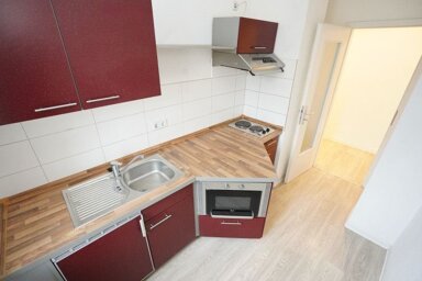 Wohnung zur Miete 285 € 2 Zimmer 46,6 m² 2. Geschoss Bernsdorfer Str. 102 Bernsdorf 424 Chemnitz 09126