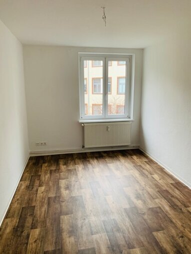 Wohnung zur Miete 415,64 € 3 Zimmer 64,4 m² 1. Geschoss Heimat-Privatstr. 4 Olvenstedter Platz Magdeburg 39108