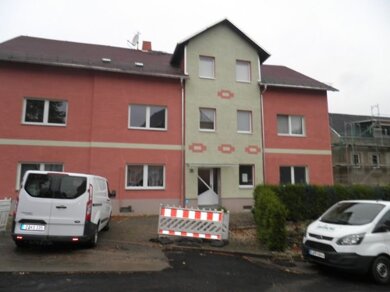 Wohnung zur Miete 300 € 2 Zimmer 51,2 m² EG frei ab sofort Pöhlauer Straße 66 Pöhlau Zwickau 08066