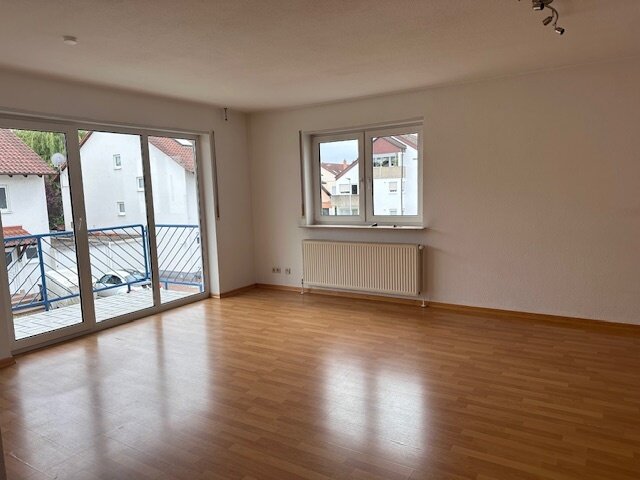 Wohnung zum Kauf 179.000 € 2 Zimmer 63 m²<br/>Wohnfläche 1. Stock<br/>Geschoss Ab sofort<br/>Verfügbarkeit Birkenstraße 9 Mutterstadt 67112