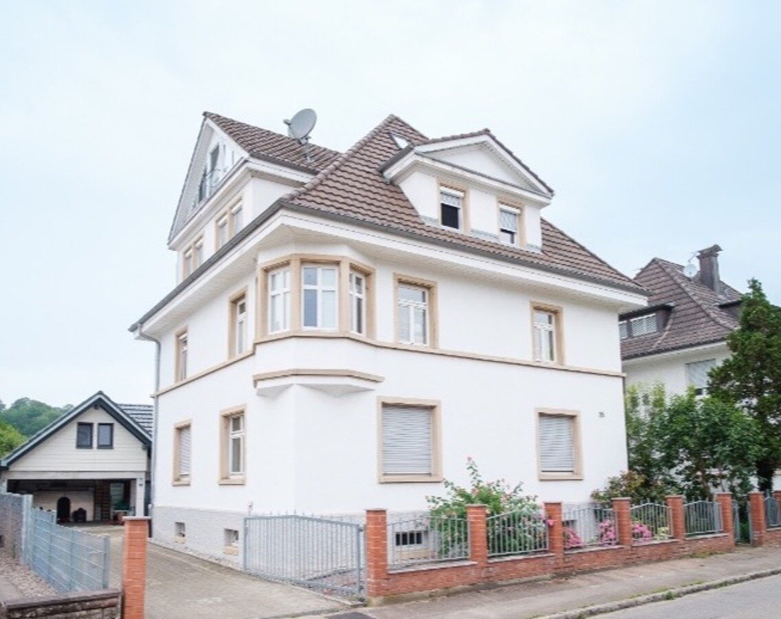 Mehrfamilienhaus zum Kauf 789.000 € 10 Zimmer 260,8 m²<br/>Wohnfläche 491 m²<br/>Grundstück Wehr Wehr 79664