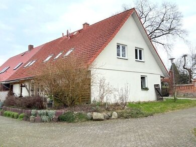 Mehrfamilienhaus zum Kauf als Kapitalanlage geeignet 298.000 € 5 Zimmer 221,6 m² 3.200 m² Grundstück Serrahn Kuchelmiß 18292