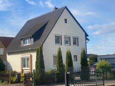 Mehrfamilienhaus zum Kauf 169.000 € 8 Zimmer 150 m² 960 m² Grundstück frei ab sofort Gebhardshagen - Dorfrand Ost Salzgitter 38229