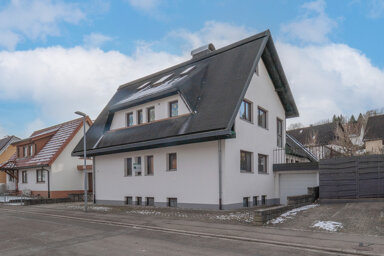 Mehrfamilienhaus zum Kauf 565.000 € 11 Zimmer 303,2 m² 815 m² Grundstück Blumberg Blumberg 78176