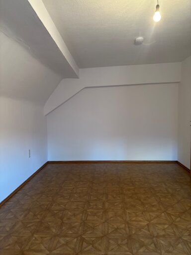 Wohnung zur Miete 590 € 2 Zimmer 46 m² 2. Geschoss frei ab sofort Wendelstein Wendelstein 90530