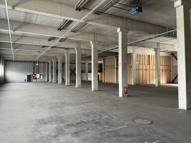 Lagerhalle zur Miete 4,95 € 3.292 m² Lagerfläche teilbar ab 1.464 m² Harburg Hamburg 21079