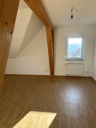 Wohnung zur Miete 750 € 2 Zimmer 105 m² 1. Geschoss Kirchstraße 2 Bischmisheim Bischmisheim 66132