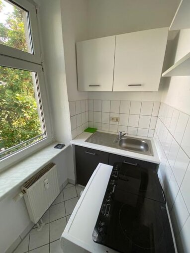 Wohnung zur Miete 211,20 € 2 Zimmer 32 m² 3. Geschoss frei ab sofort St.-Michael-Str. . Fichtestraße / Ambrosiusplatz Magdeburg 39112
