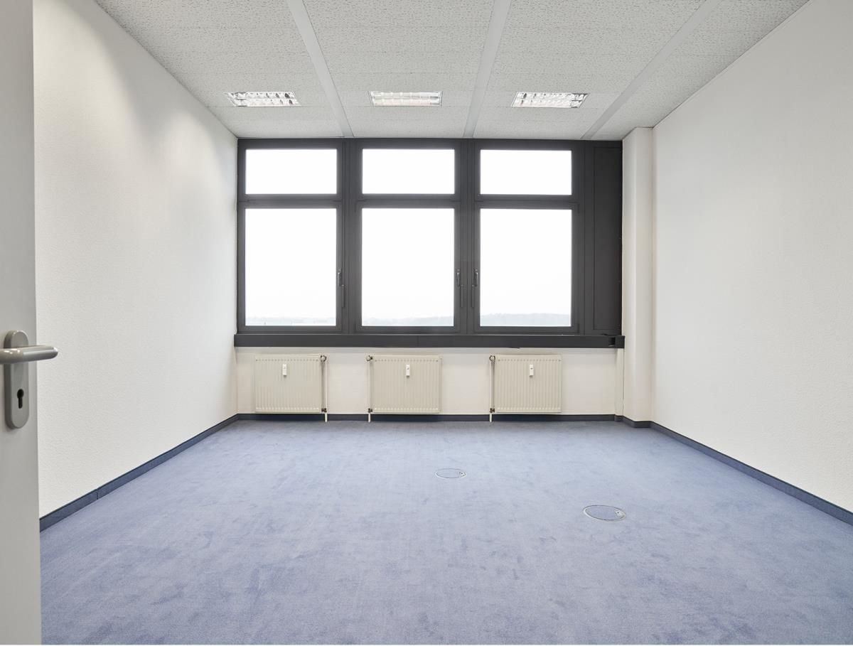 Bürofläche zur Miete 6,50 € 48 m²<br/>Bürofläche Ab 48 m²<br/>Teilbarkeit Fuggerstraße 7-11 Uedesheim Neuss 41468