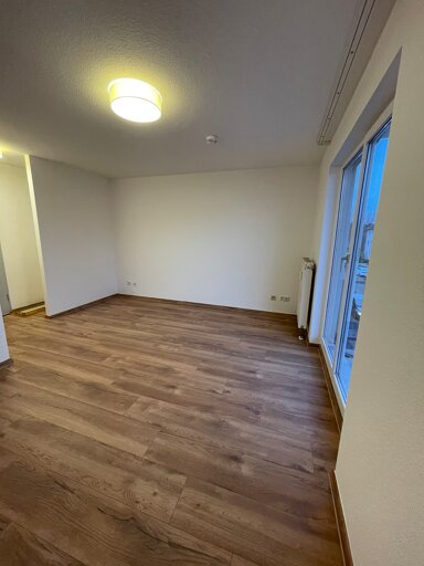 Wohnung zur Miete 265 € 1 Zimmer 21,3 m² frei ab sofort Ihringshäuser Str. 8a Wesertor Kassel 34125