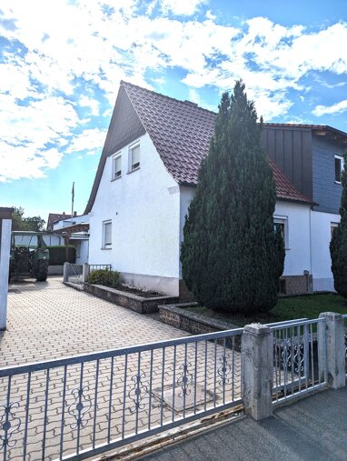 Einfamilienhaus zum Kauf 149.500 € 2,5 Zimmer 83 m² 680 m² Grundstück Frankenleite 48 Kulmbach Kulmbach 95326