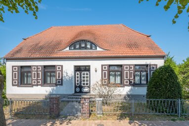 Einfamilienhaus zum Kauf 890.000 € 10 Zimmer 250 m² 590 m² Grundstück Wustrow 18347