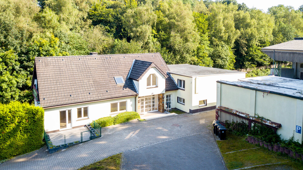 Mehrfamilienhaus zum Kauf 799.000 € 15 Zimmer 480,1 m²<br/>Wohnfläche 29.883 m²<br/>Grundstück Linden Bochum / Linden 44879