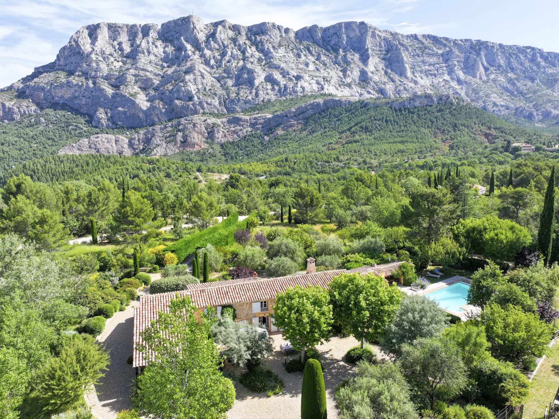 Einfamilienhaus zum Kauf 2.900.000 € 10 Zimmer 267 m²<br/>Wohnfläche 170.000 m²<br/>Grundstück Grand Sud- Aix la Duranne AIX EN PROVENCE 13100