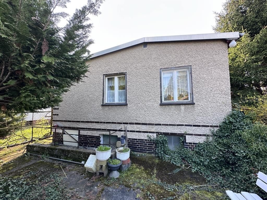 Einfamilienhaus zum Kauf 499.000 € 2 Zimmer 38,8 m²<br/>Wohnfläche 733 m²<br/>Grundstück Blankenburg Berlin 13129