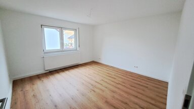 Wohnung zur Miete 825 € 3 Zimmer 82,5 m² frei ab sofort Kleinostheim Kleinostheim 63801