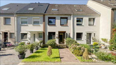 Reihenmittelhaus zum Kauf 159.000 € 5 Zimmer 111 m² 148 m² Grundstück Langen Geestland 27607